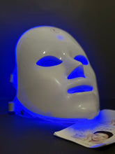 Cargar imagen en el visor de la galería, Máscara de belleza facial led
